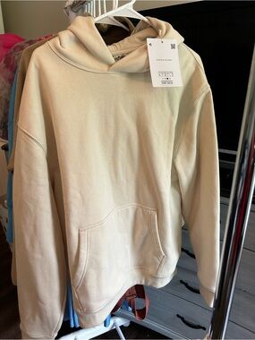 Denim & Flower Cream Hoodie with Polka Dot Lining